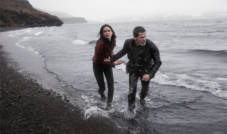 Belstaff_HBD AW16 J1A2937_v11xBOTH